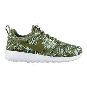 Nike Roshes